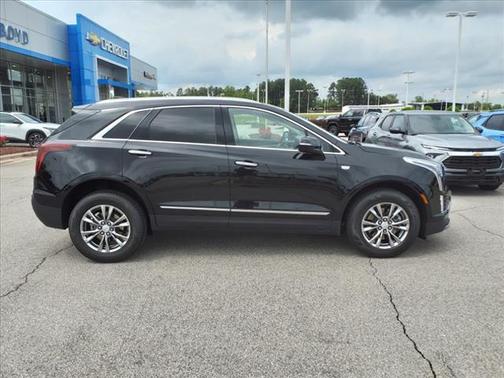 Stellar Black Metallic 2021 Cadillac XT5 Premium Luxury
