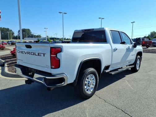Summit White 2024 Chevrolet Silverado 2500 LTZ
