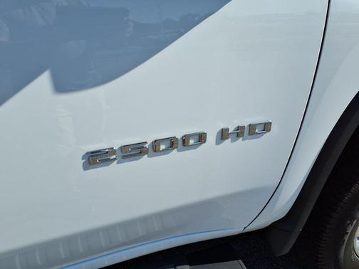 Summit White 2024 Chevrolet Silverado 2500 LTZ