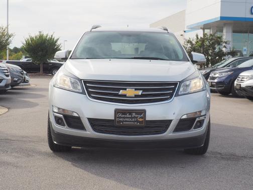 Silver Ice Metallic 2015 Chevrolet Traverse 1LT