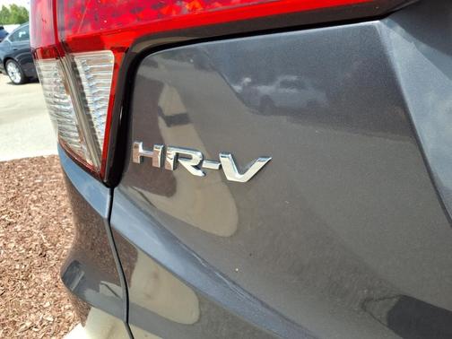 2021 Honda HR-V 2WD Sport