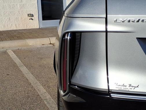 2024 Cadillac LYRIQ Luxury