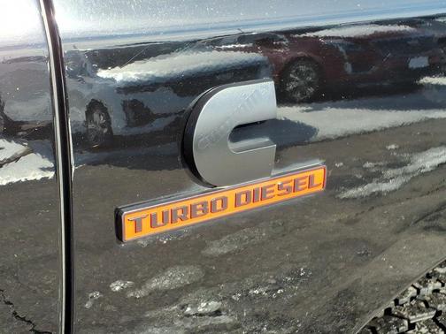 2023 RAM 2500 Tradesman Crew Cab 4x4 6'4' Box