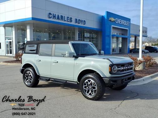2023 Ford Bronco Outer Banks