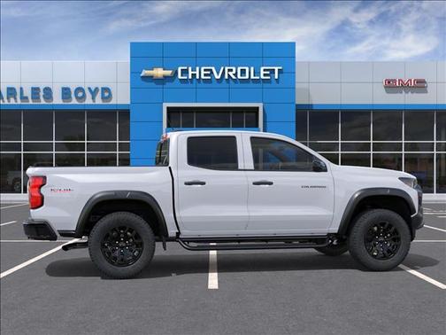 Summit White 2026 Chevrolet Colorado Trail Boss