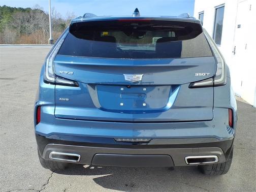 2024 Cadillac XT4 Sport