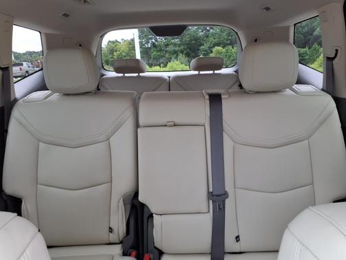 2022 Cadillac XT6 Premium Luxury AWD