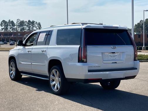 Crystal White Tricoat 2020 Cadillac Escalade ESV Luxury