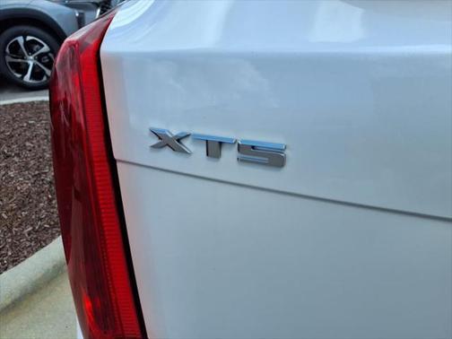 2016 Cadillac XTS Luxury