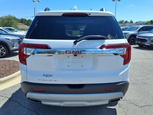 2022 GMC Acadia FWD SLT