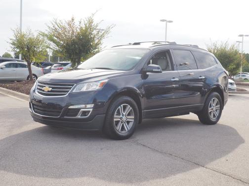 2017 Chevrolet Traverse 2LT
