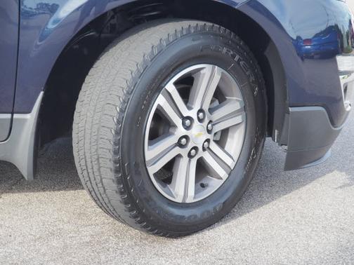 2017 Chevrolet Traverse 2LT