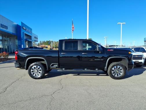 2024 Chevrolet Silverado 2500 Custom
