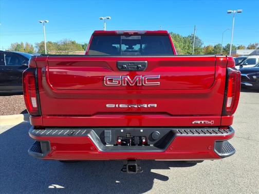 2023 GMC Sierra 2500 AT4