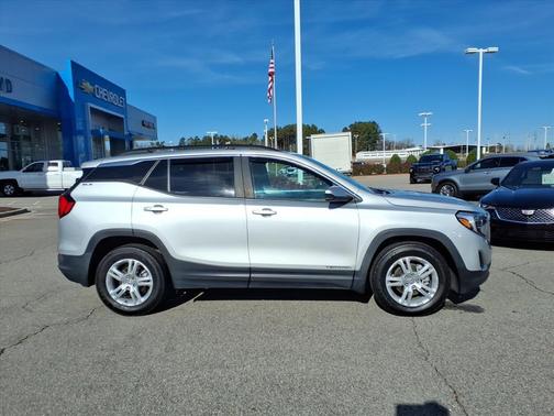 2021 GMC Terrain SLE