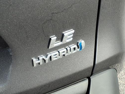 2024 Toyota RAV4 Hybrid LE