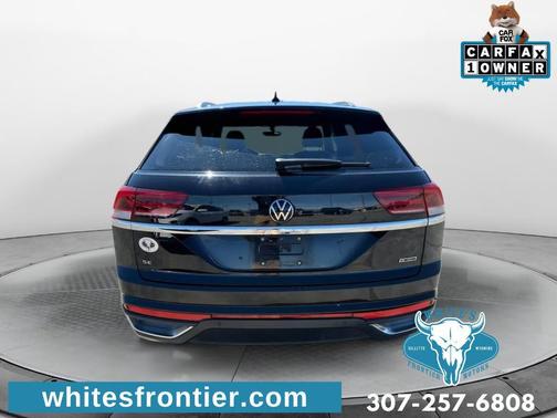 2022 Volkswagen Atlas Cross Sport 2.0T SE w/Technology