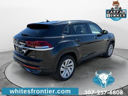 2022 Volkswagen Atlas Cross Sport 2.0T SE w/Technology