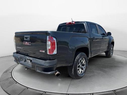 2018 GMC Canyon SLE