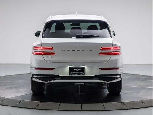 2026 Genesis GV80 2.5T