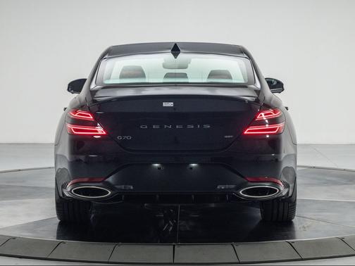2026 Genesis G70 3.3T RWD Sport Prestige