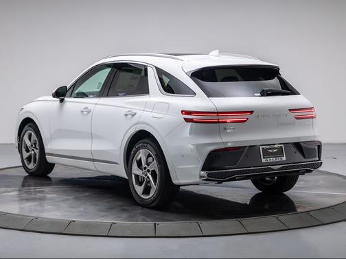 Alta White 2026 Genesis GV70 2.5T Advanced