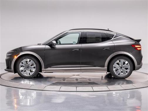 2025 Genesis GV60 Standard RWD