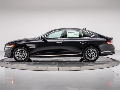 2026 Genesis G80 2.5T AWD