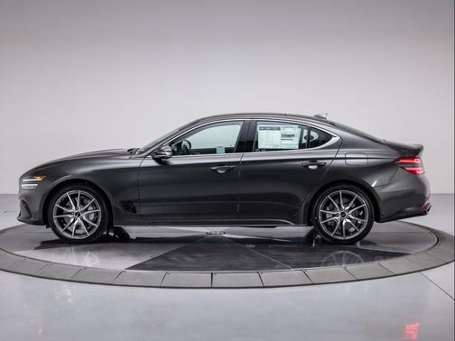 2026 Genesis G70 2.5T RWD Prestige