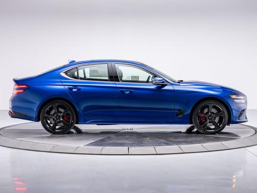 2026 Genesis G70 3.3T RWD Sport Prestige