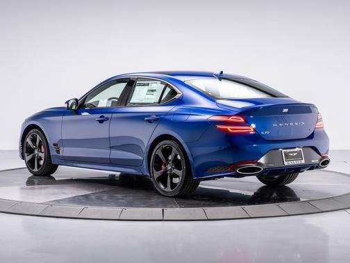 2026 Genesis G70 3.3T RWD Sport Prestige