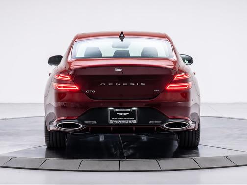 2026 Genesis G70 3.3T RWD Sport Prestige