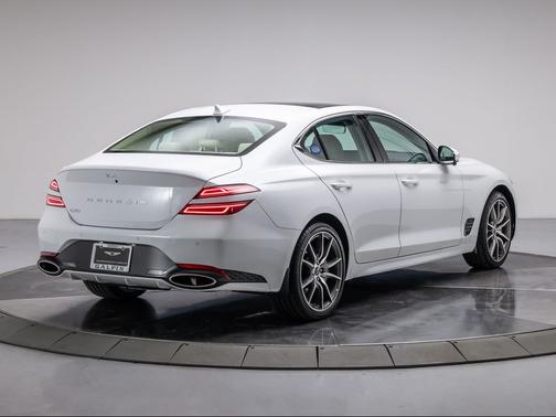 2026 Genesis G70 2.5T RWD Prestige