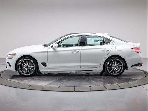 2026 Genesis G70 2.5T RWD Prestige