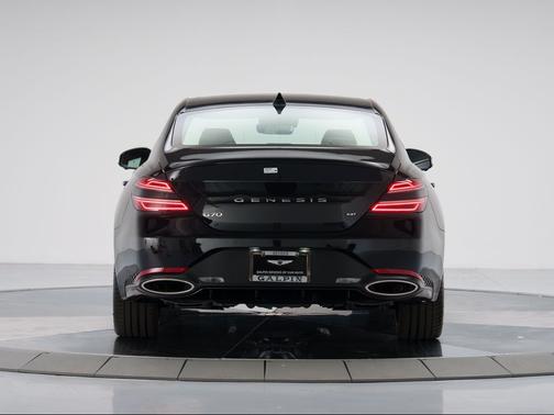 2025 Genesis G70 3.3T RWD Sport Advanced