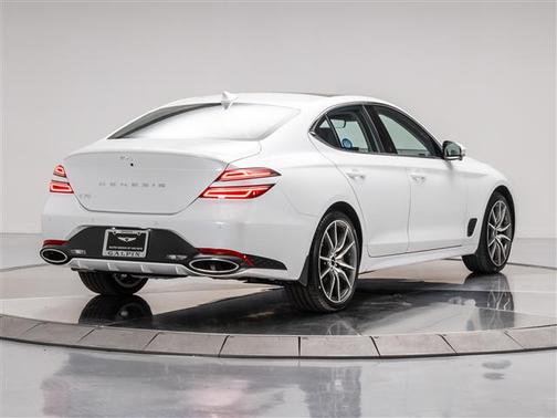 2026 Genesis G70 2.5T RWD Prestige