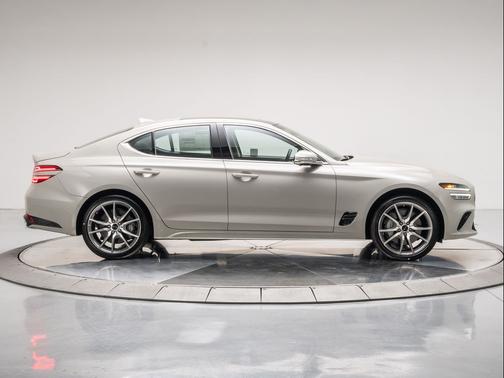 2026 Genesis G70 2.5T AWD Prestige