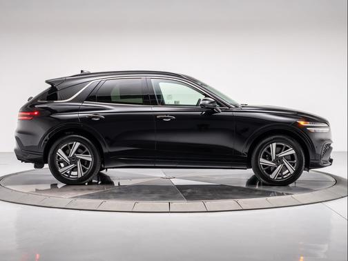 2026 Genesis GV70 3.5T Sport Advanced