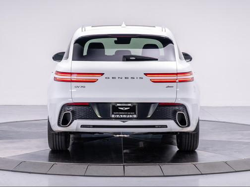 2024 Genesis GV70 2.5T AWD