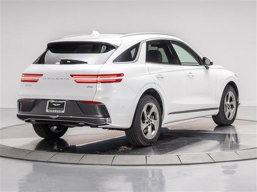 2026 Genesis GV70 2.5T Advanced