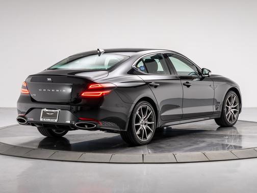2026 Genesis G70 2.5T RWD Prestige