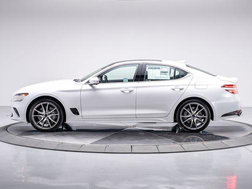 2026 Genesis G70 2.5T RWD Prestige