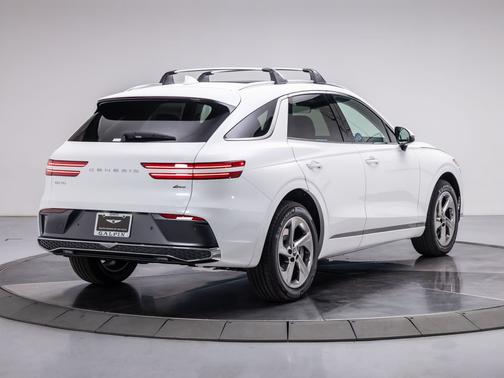 2026 Genesis GV70 2.5T Select