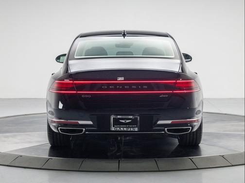 2026 Genesis G90 e-SC