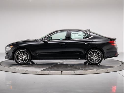 2026 Genesis G70 2.5T RWD Prestige
