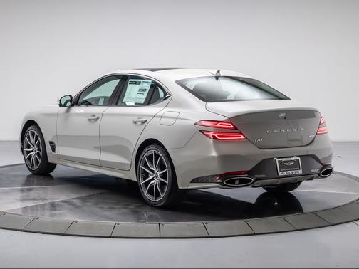 2026 Genesis G70 2.5T AWD Prestige