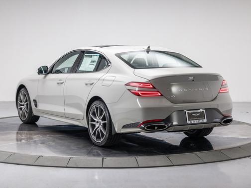 2026 Genesis G70 2.5T RWD Prestige