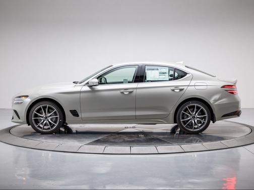 2026 Genesis G70 2.5T RWD