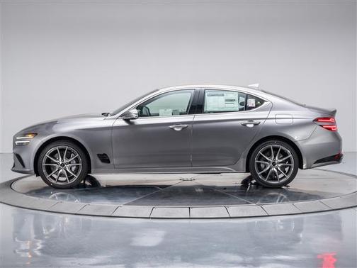 2026 Genesis G70 2.5T RWD