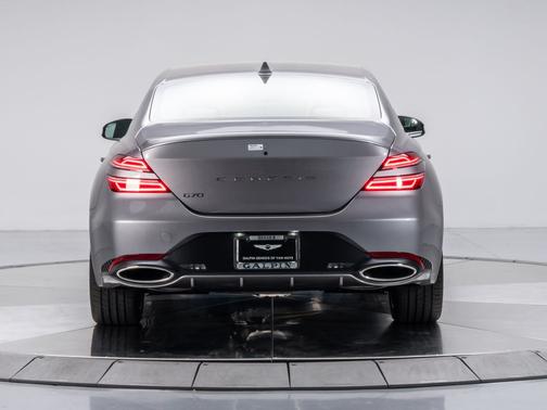 2026 Genesis G70 2.5T RWD